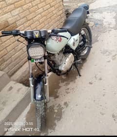 Suzuki Gs 150