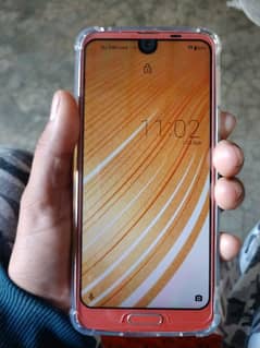 Sharp Aquos r2