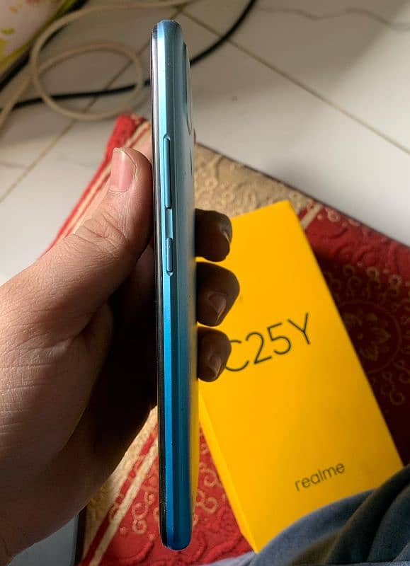 Realme C25y 7