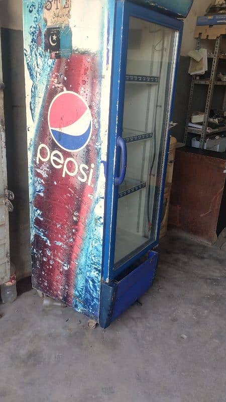 Chiller Pepsi fridge for sale 7