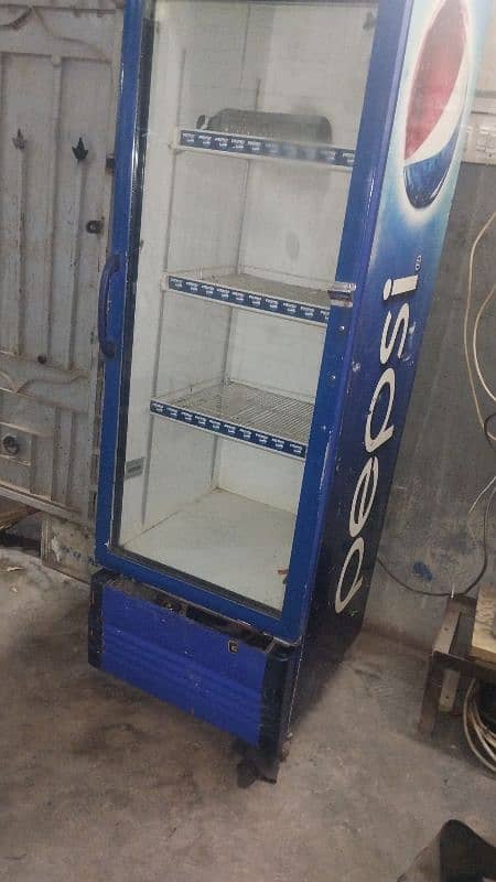 Chiller Pepsi fridge for sale 9