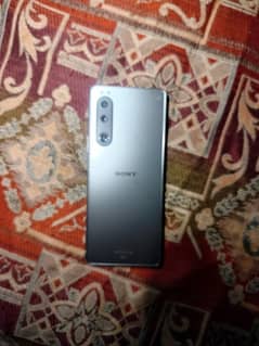 sony Xperia 5 mark 3. non pta ROM 128GB. condition 8/10.03011451853