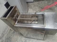 16 litres fryer (Gas + electric)