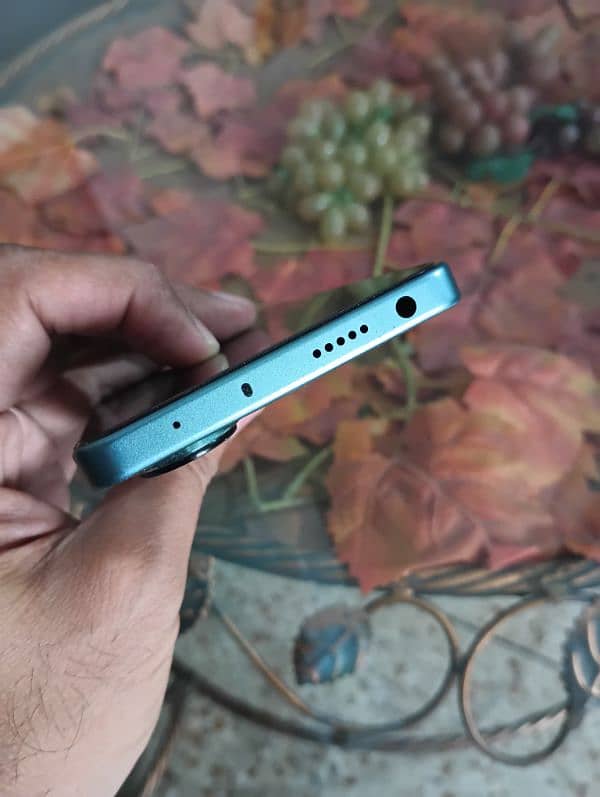 Redmi note 13 pro 12gb and 512 gb with box and 67watt charger 5