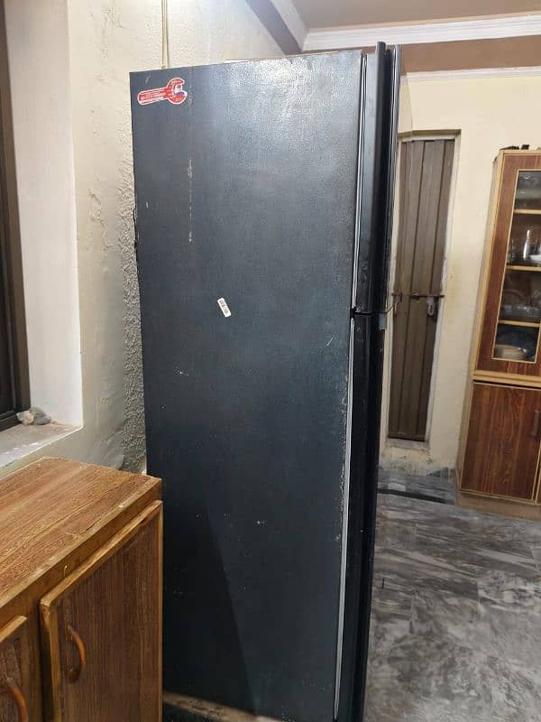 Dawlance refrigerator like new 11