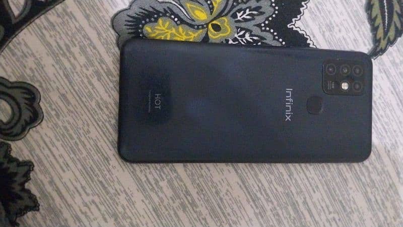 Infinix hot 10 4,128 5