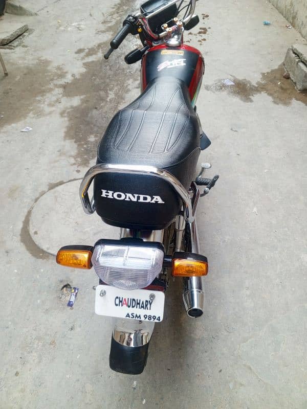 Honda CD 70 3