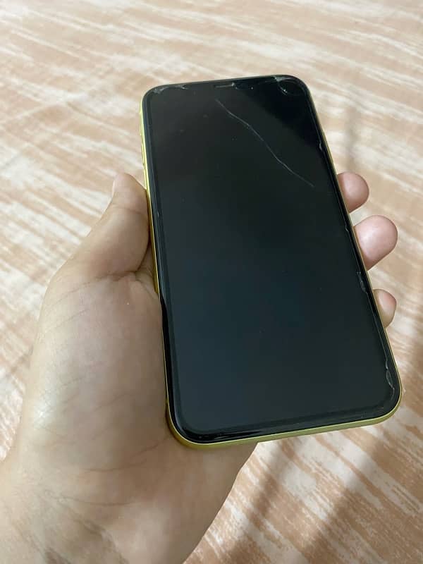 Iphone 11 pta 128gb 4