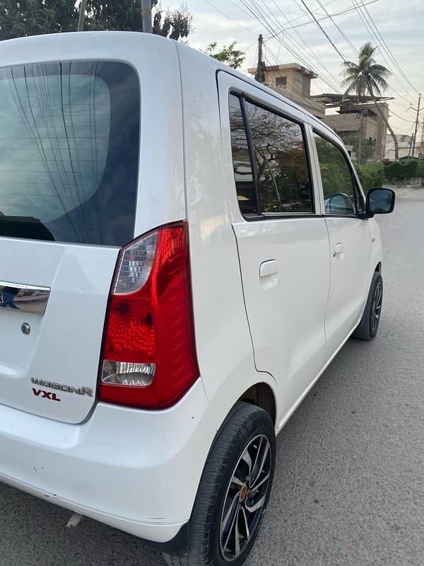 Suzuki Wagon R AGS 2022 4