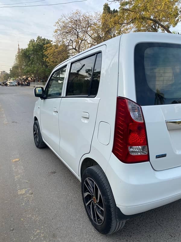 Suzuki Wagon R AGS 2022 5