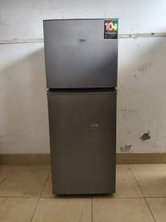 Haier Small Size Classey Fridge MOdel HRF-186