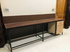 Two laptop tables (8×2)