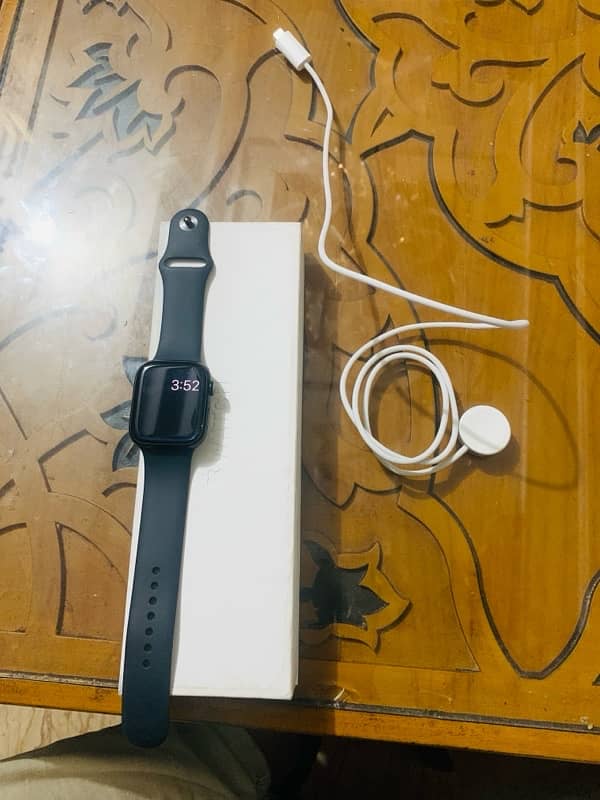 apple watch series 9 45mm new watch wrannty till(3-7-2026)100%btry 1