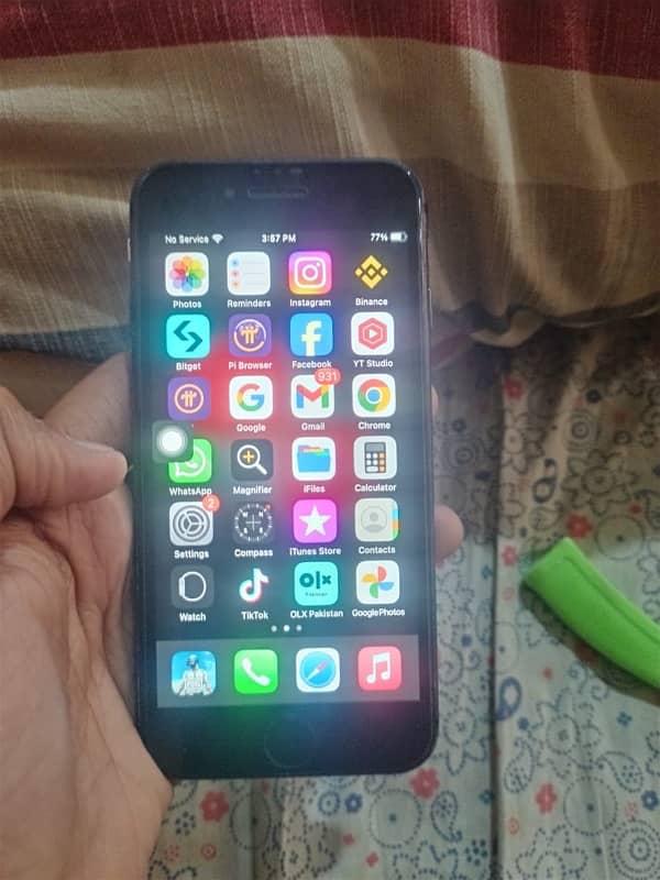 I phone 8 non pta 256 GB only front camera not working original pannal 1