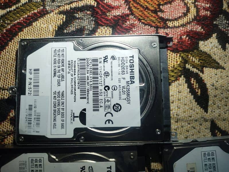 toshiba disk drive hard drive 250gb+250+320 2