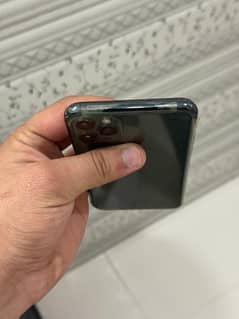 iPhone 11 Pro Max Factory unlock