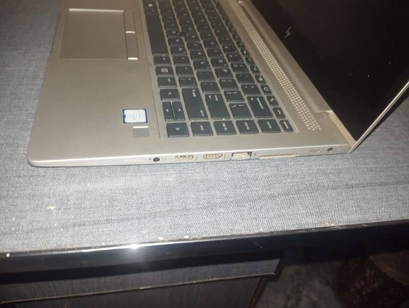 Hp elitebook 840 G5 i5 7th gen 3