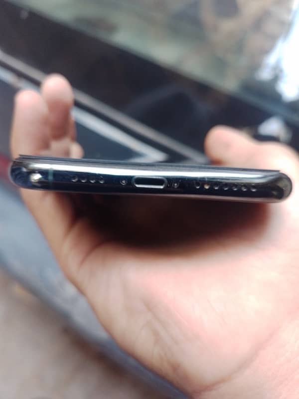 Iphone 11 pro max PTA approved 0