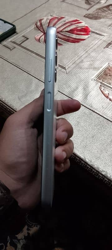 samsung a05s 6/128 gb 4