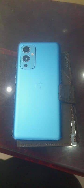 one plus blue colour 2