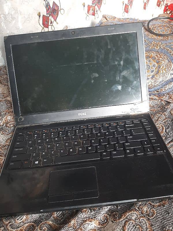 Dell laptop for sale 4gb 250gb hard 3