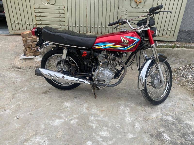 Honda 125 for sale 18 model pindi number (03145813937) 4