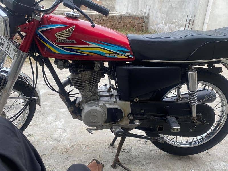 Honda 125 for sale 18 model pindi number (03145813937) 5