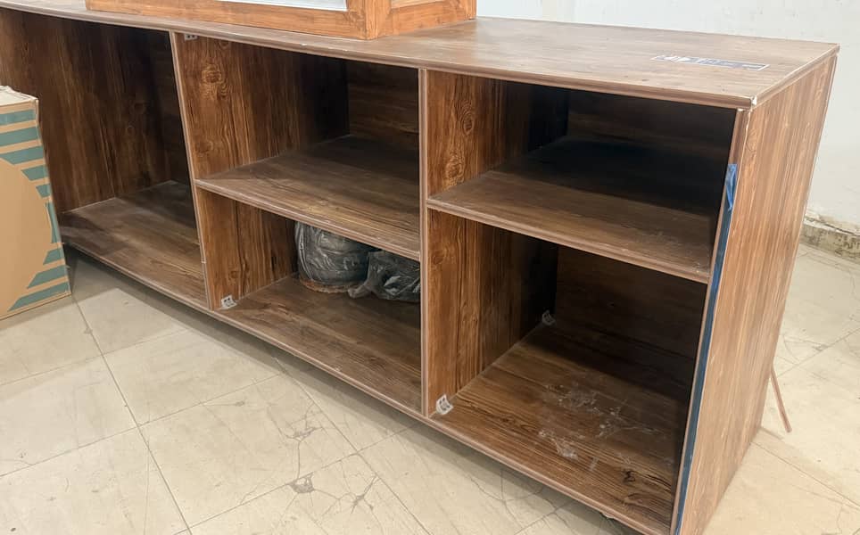 TV Table 1