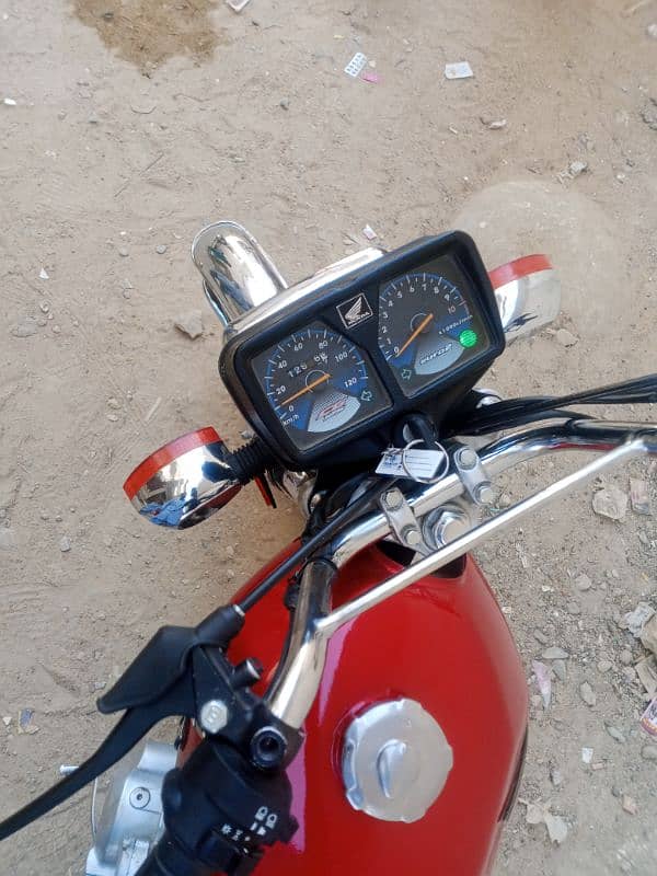 Honda 125 self start 4