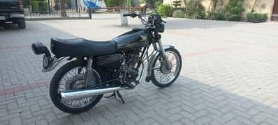 Honda 125, Black Colour