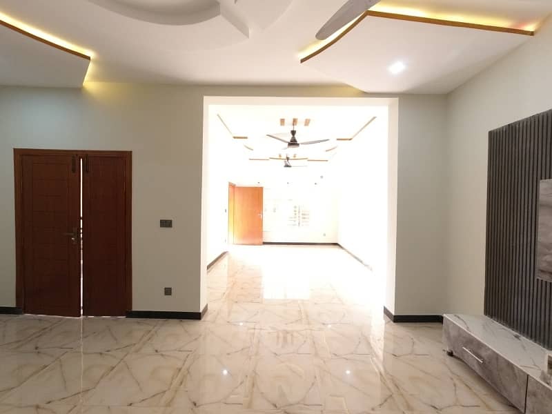 8 Marla Double Unit House Available. For Sale in Gulshan e Sehat E-18. In Block G Islamabad. 21