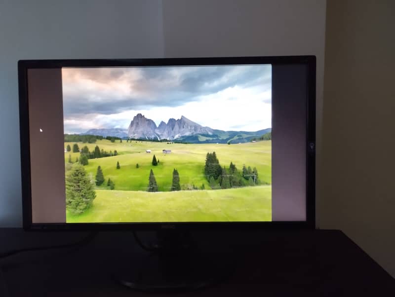 BenQ GL2460-B LCD Monitor 24 Inches 60 Hz HDMI 3