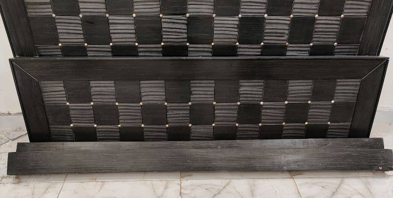 BLACK WOODEN BED 6