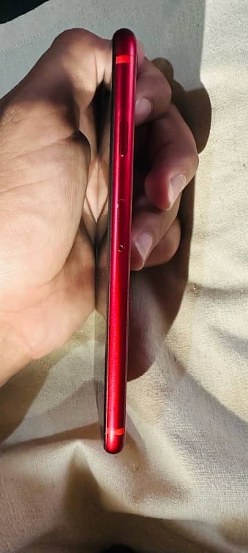 iphone 8 (red) non pta 1