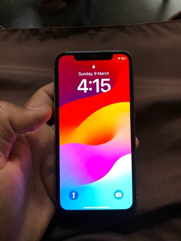 iPhone 11 Pro 64gb urgent sale no exchange 0343/75/64/384/ 1