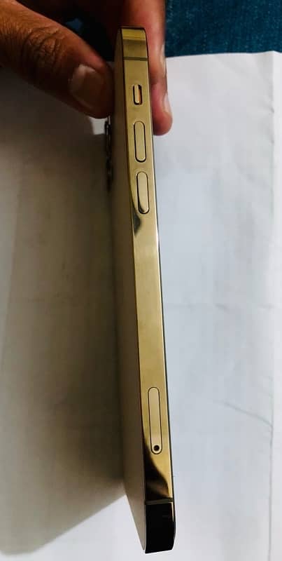 Apple iphone 12 pro 128gb factory unlocked 10/10 waterpack Non PTA 3