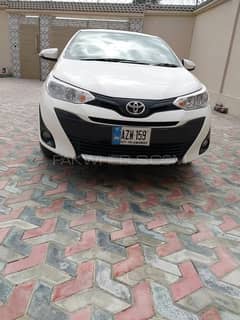 Toyota Yaris Sedan GLI MT 1.3 2022