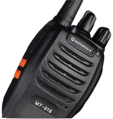 Motorola MT918 Dual Band Walkie Talkies Long range Wireless Radios 2Pc 6