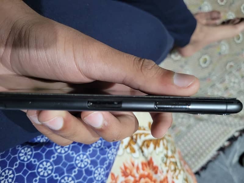 iPhone 11pro pta approved 3