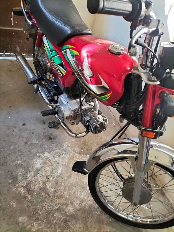 Honda 70 cc Bike for sale 4