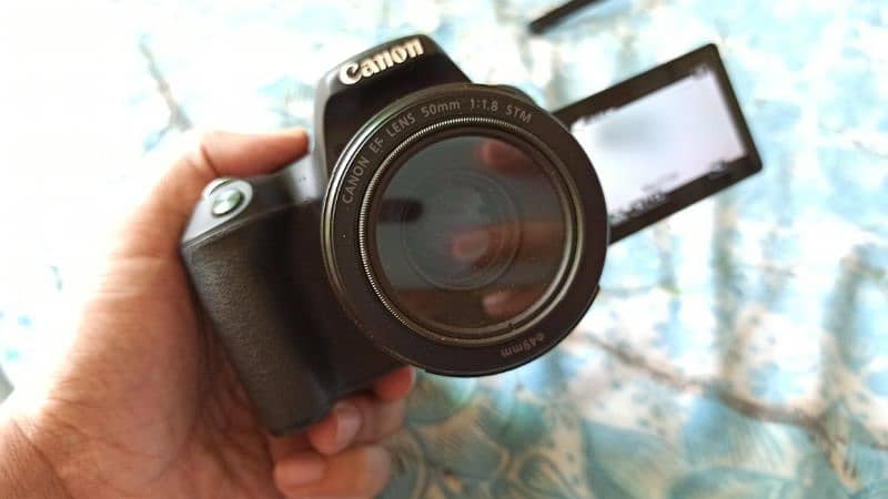 canon 200D like new 8