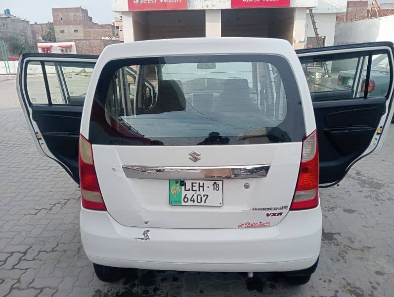 Suzuki Wagon R 2018 6