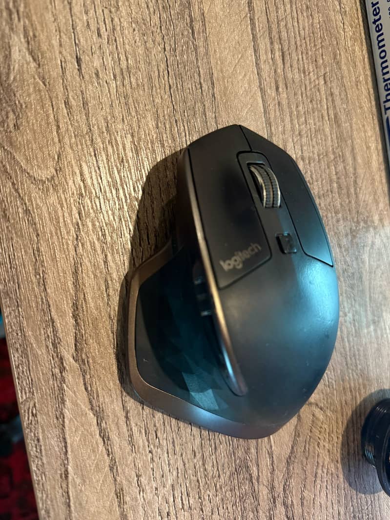 Logitech MX MASTER 2S Wireless Mouse 910-005965 3