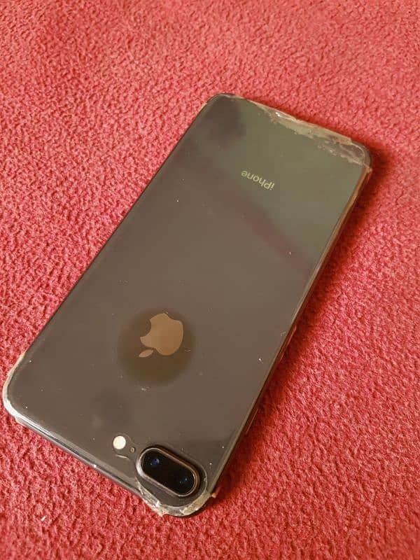 iphone 8 plus (non-PTA) 64 GB 4