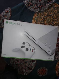 Xbox one s 1tb sealed with box 2 controller