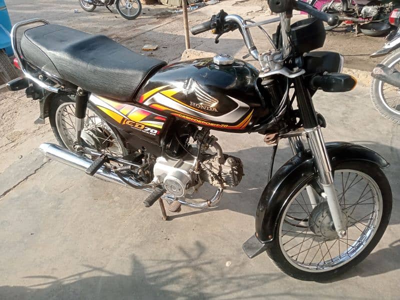 Honda 70 cc good cundition 4