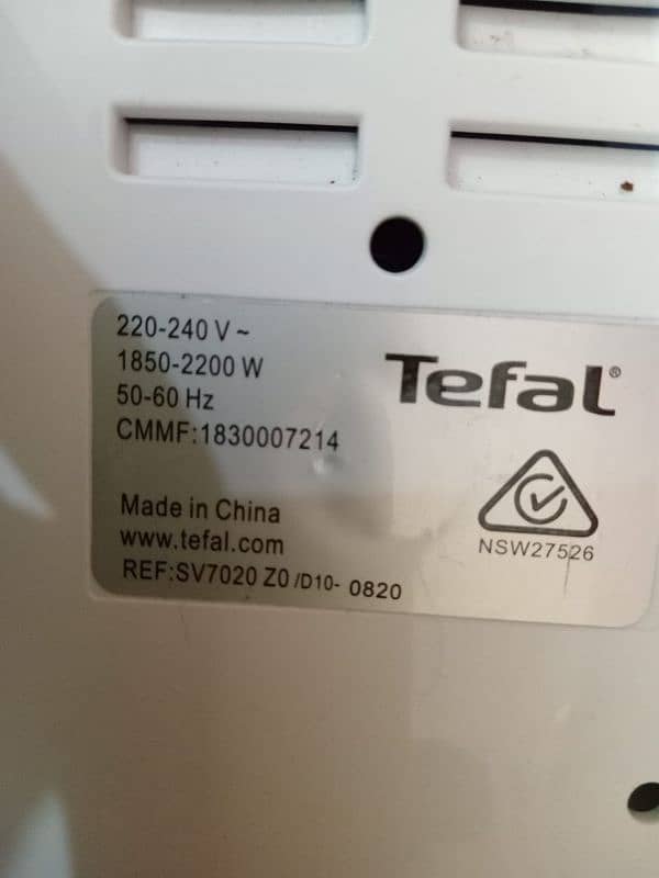 Tefal Liberty Instant Steam Generator Iron 11