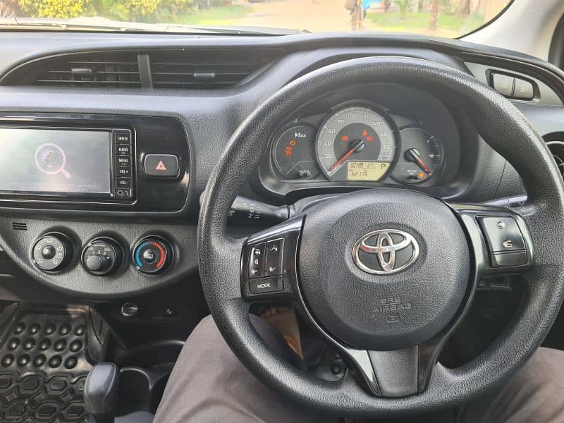 Toyota Vitz 2017/2021 8