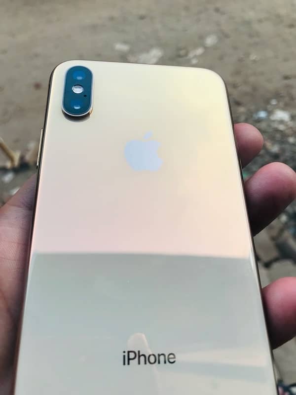 IPhone XS factory Unlocked 64 Gb 2