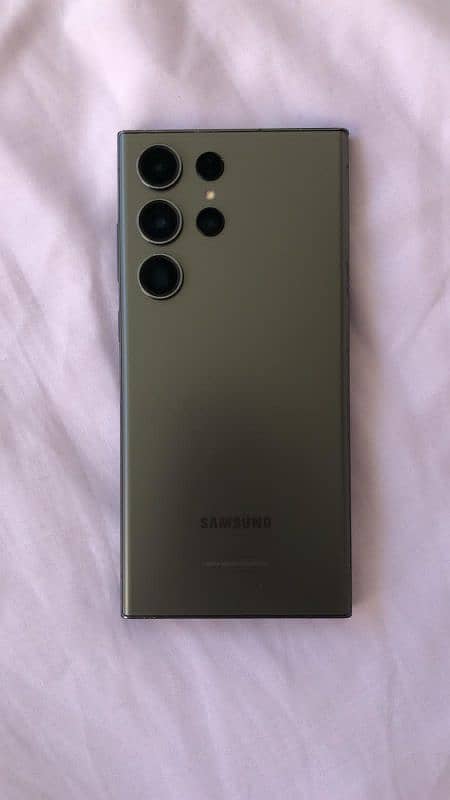 Samsung S23 ultra  12  512 0